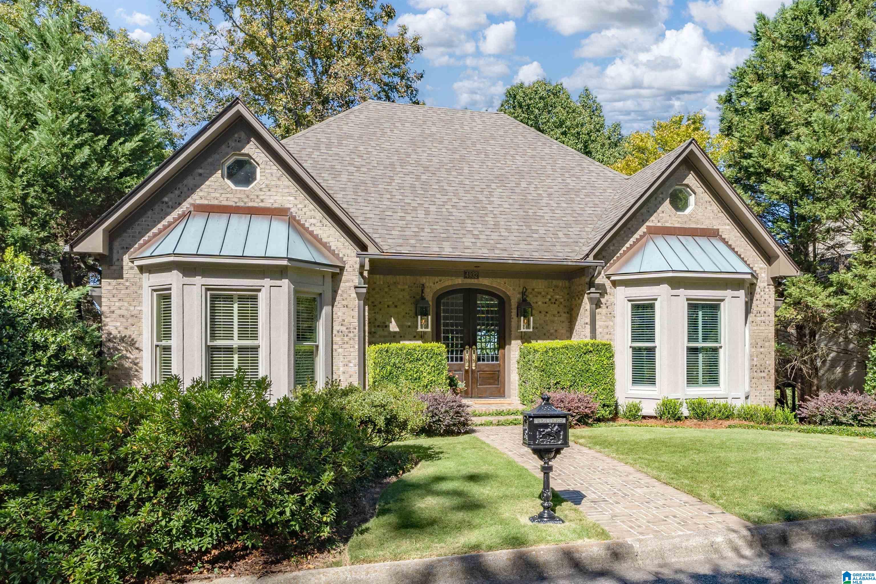 4932 Altamont Road South Birmingham, AL 35222 - Photo 1 of 42
