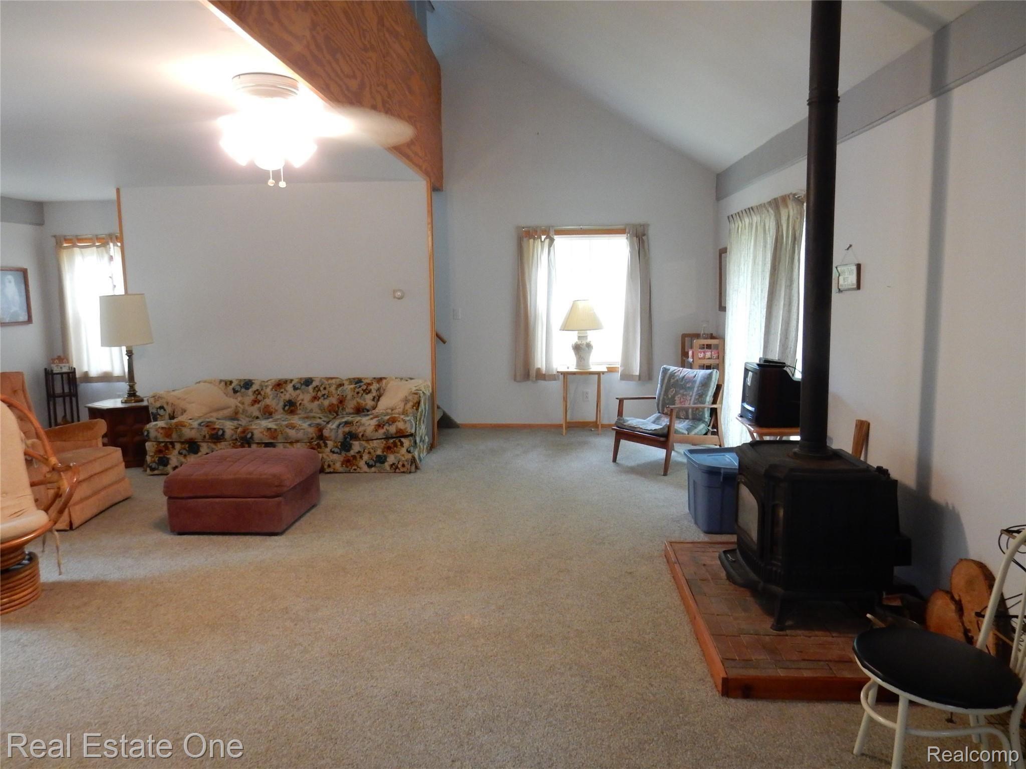 2467 East Monroe Road Harrison, MI 48625 - Photo 10 of 32 DSCN2449.JPG