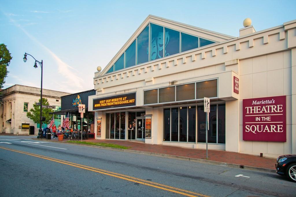 402 Prosper Circle, Unit 102 Marietta, GA 30060 - Photo 62 of 72 a view of a building with a street