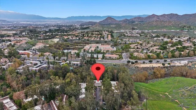 a picture of a refrigerator