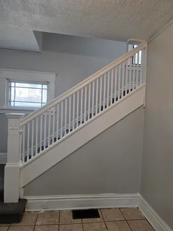$1,350 | 321 Albert Avenue, Rockford, IL 61101