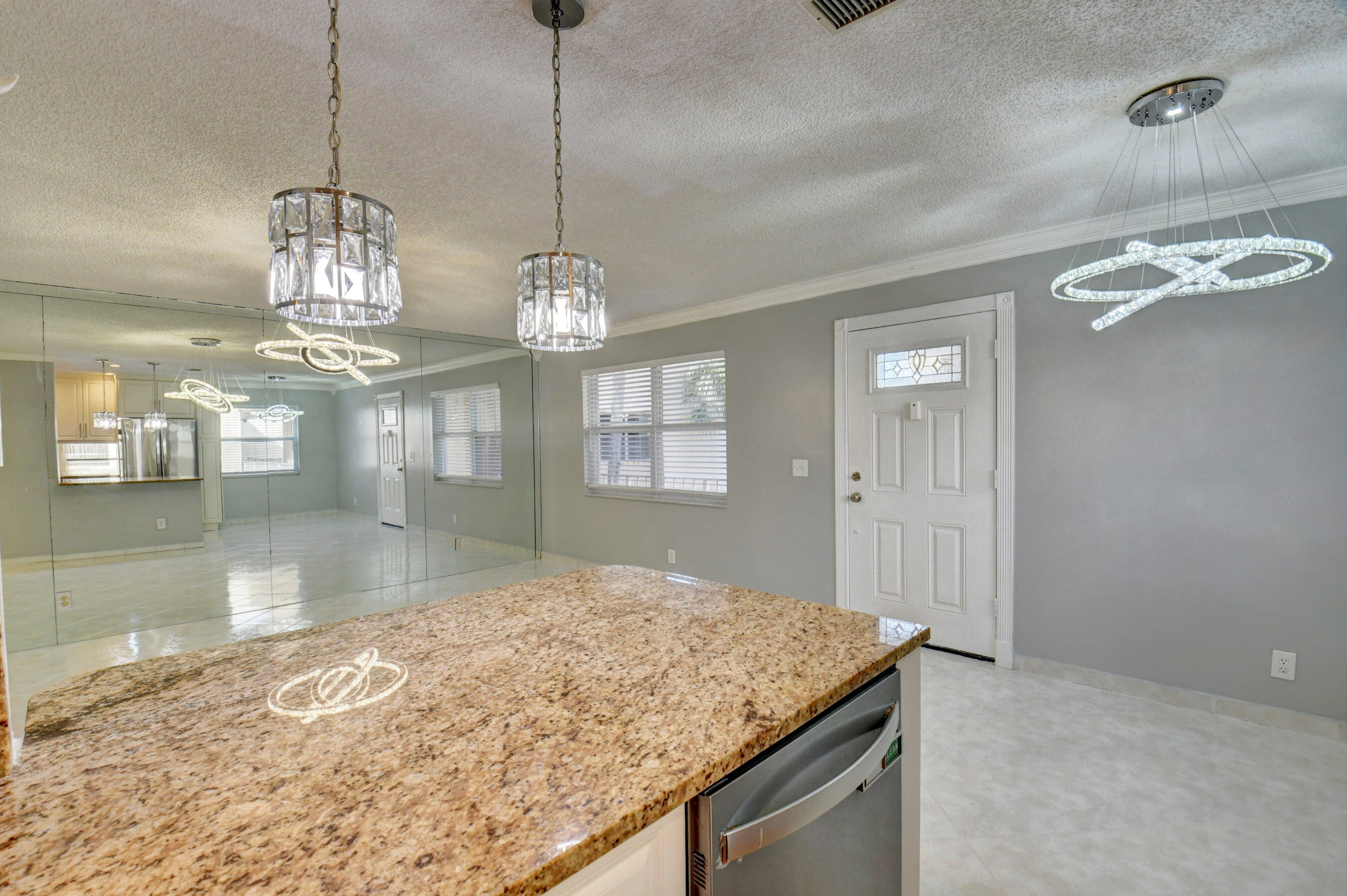 237 Piedmont F Delray Beach, FL 33484 - Photo 15 of 50 DSC_4801_2_3_4_5