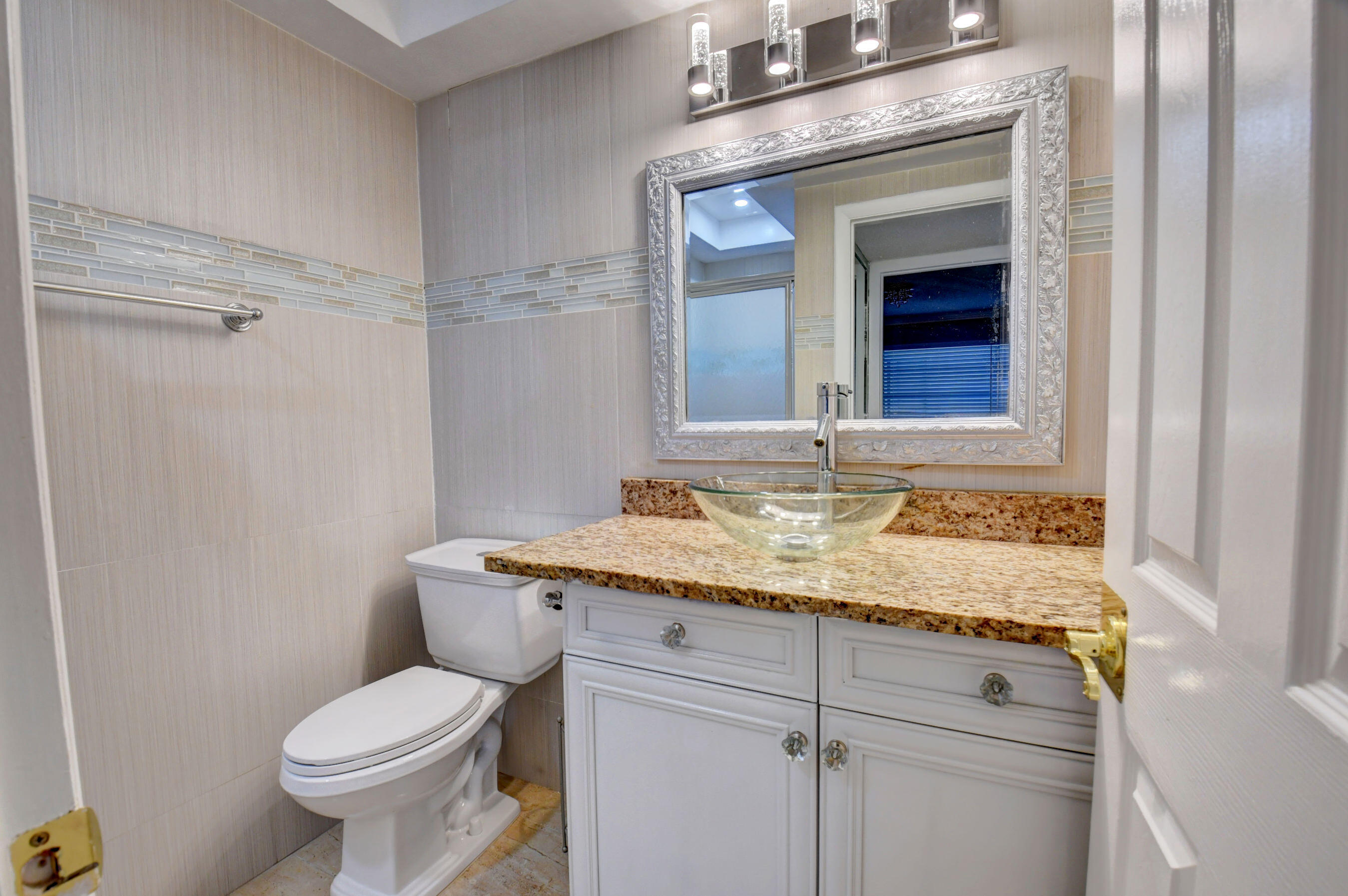 237 Piedmont F Delray Beach, FL 33484 - Photo 20 of 50 DSC_4831_2_3_4_5