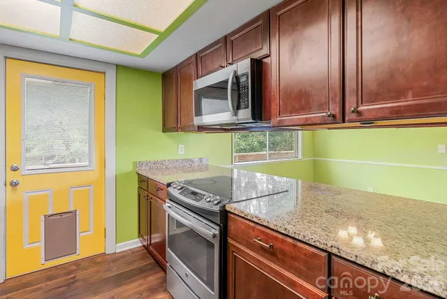 $435,000 | 18 Briar Fork Way, Unit 4, Fletcher, NC 28732