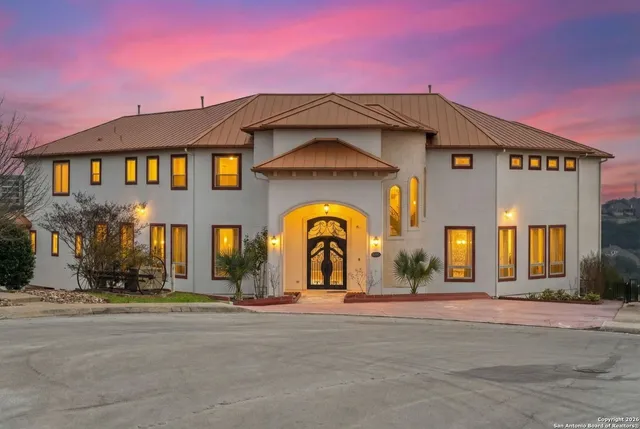 $2,000,000 | 18002 Granite Hill Drive, San Antonio, TX 78255