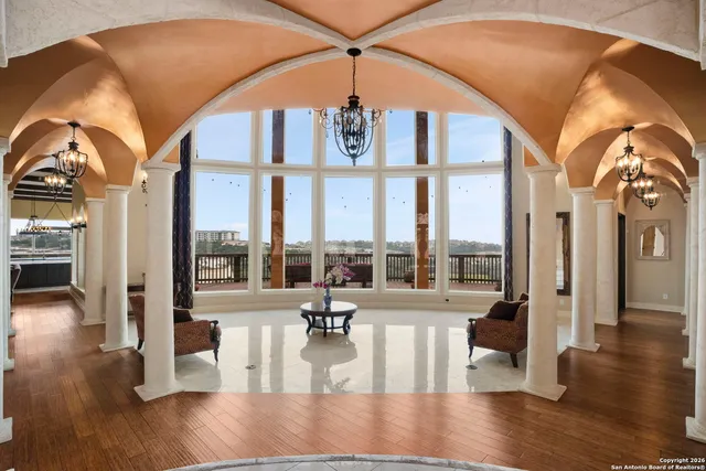 $2,000,000 | 18002 Granite Hill Drive, San Antonio, TX 78255