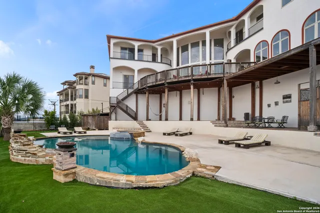 $2,000,000 | 18002 Granite Hill Drive, San Antonio, TX 78255