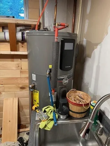 $237,000 | 581 Western Avenue, Dixmont, ME 04932