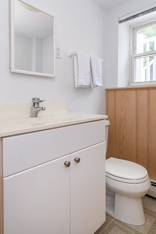 78 Whiting Way Needham, MA 02492 - Photo 16 of 19