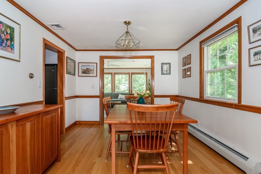 78 Whiting Way Needham, MA 02492 - Photo 5 of 19