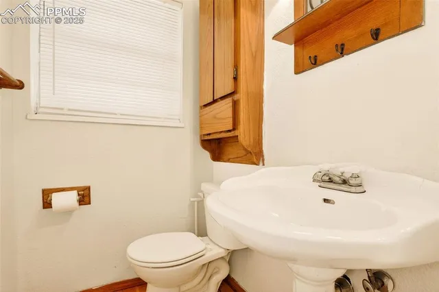 $425,000 | 2801 Dawn Drive, Colorado Springs, CO 80918