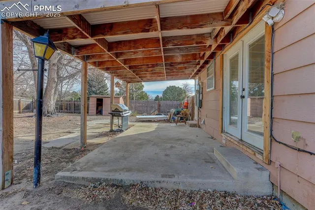 $425,000 | 2801 Dawn Drive, Colorado Springs, CO 80918