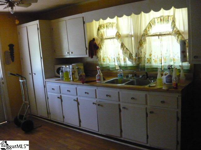 267 Store Road Easley, SC 29640 - Photo 6 of 12