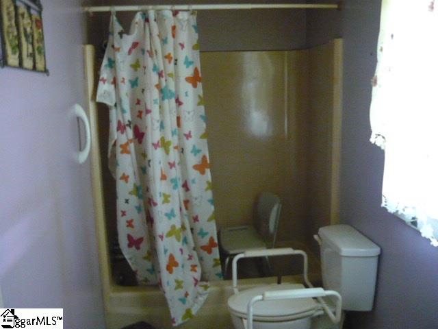 267 Store Road Easley, SC 29640 - Photo 7 of 12