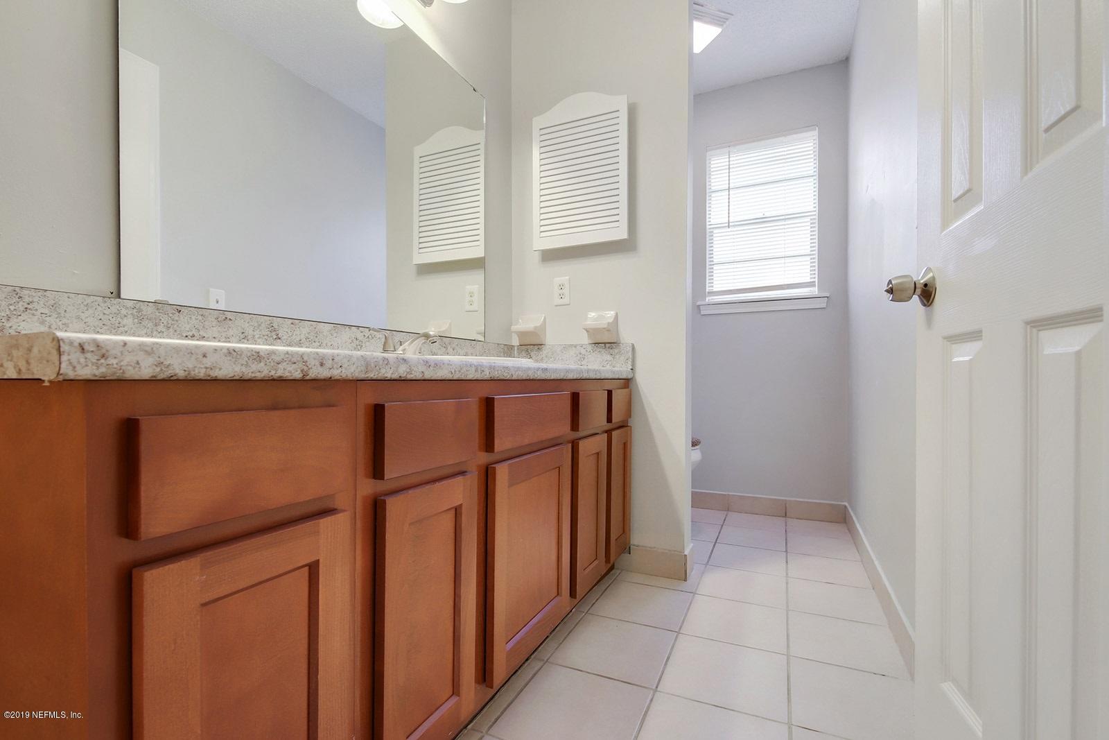 5334 Clarendon Road Jacksonville, FL 32205 - Photo 17 of 25 Master Bathroom