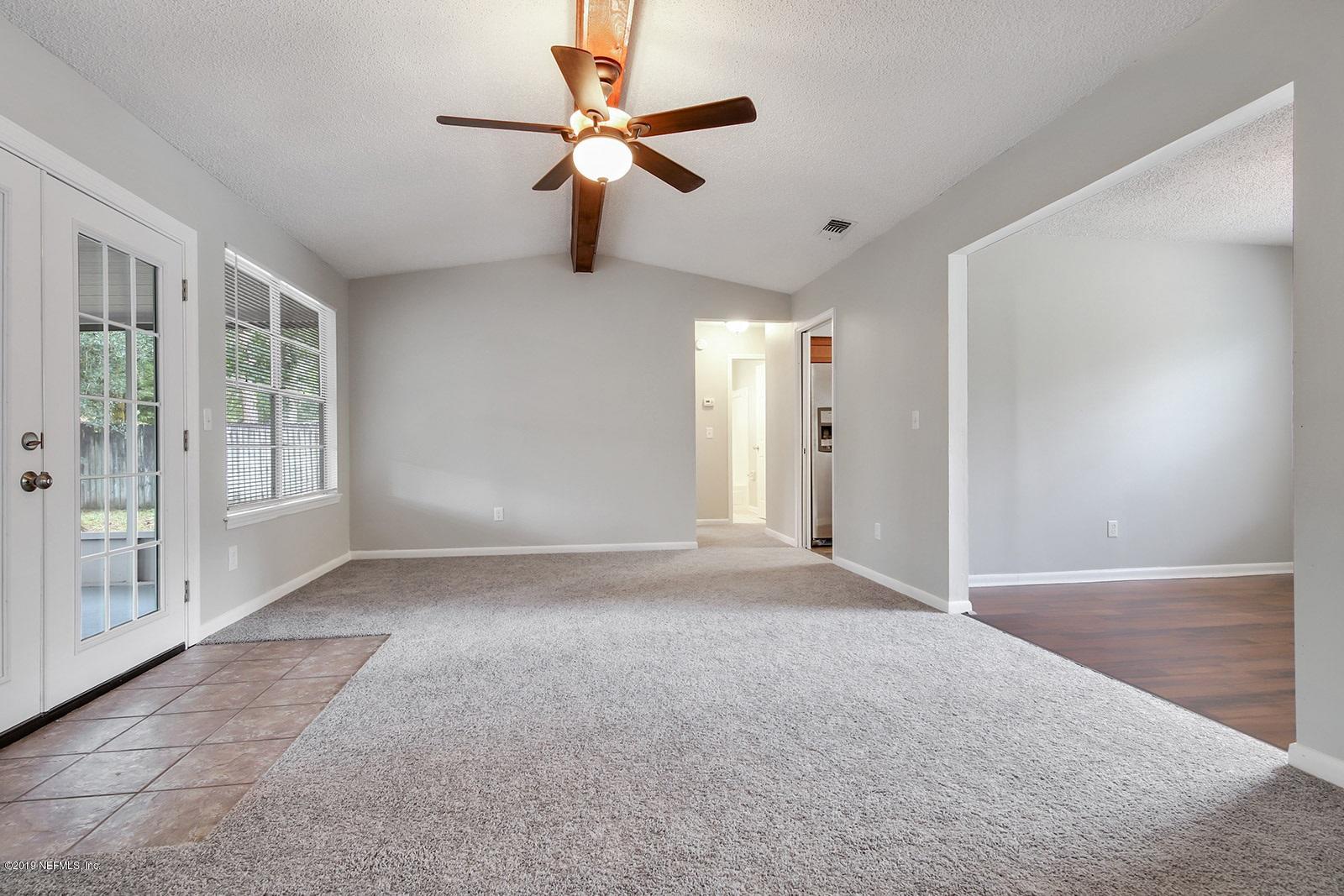 5334 Clarendon Road Jacksonville, FL 32205 - Photo 6 of 25 Great Room View 2