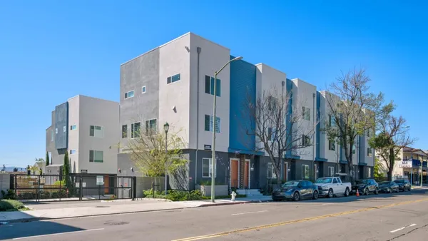$791,000 | 9873 MacArthur Boulevard, Unit F, Oakland, CA 94605