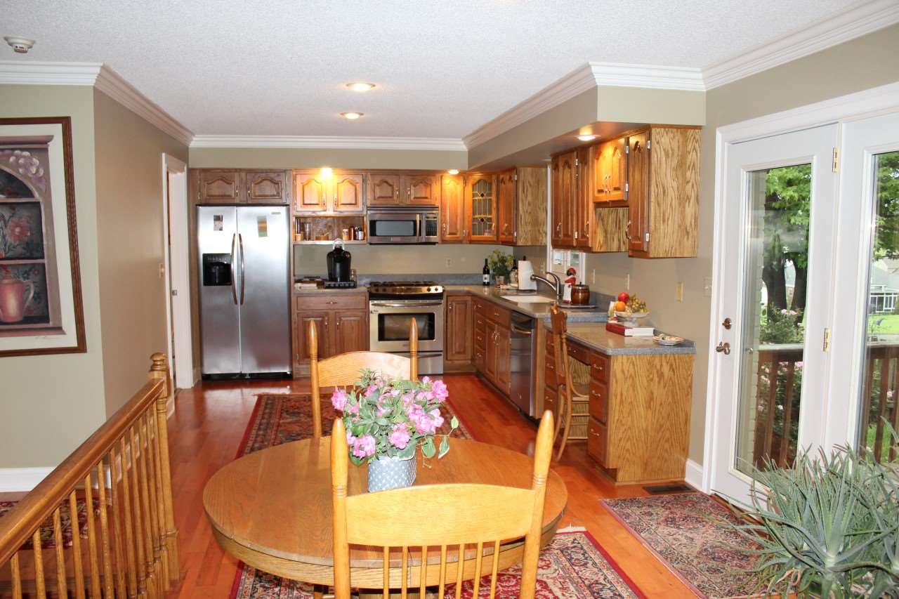 5711 Ferstel Road Newburgh, IN 47630 - Photo 4 of 31