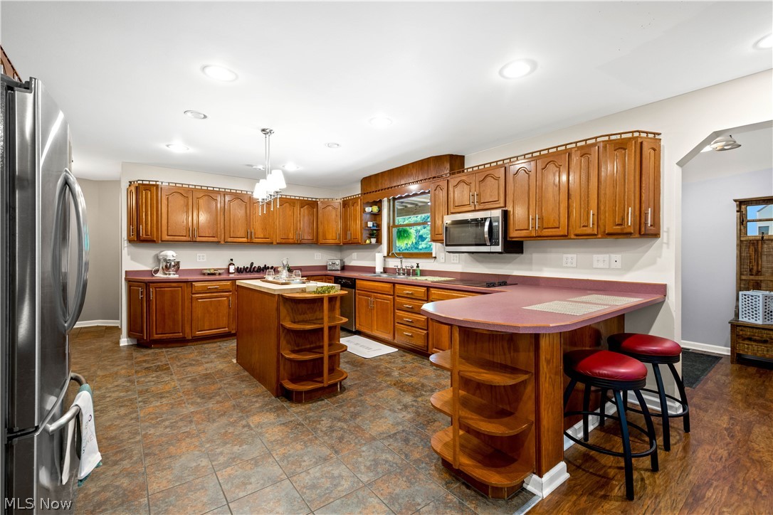 1883 Potrock Road Wellsburg, WV 26070 - Photo 10 of 35