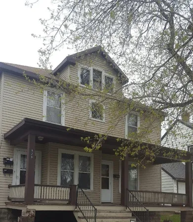 $250,000 | 920 Dousman Street, Green Bay, WI 54303