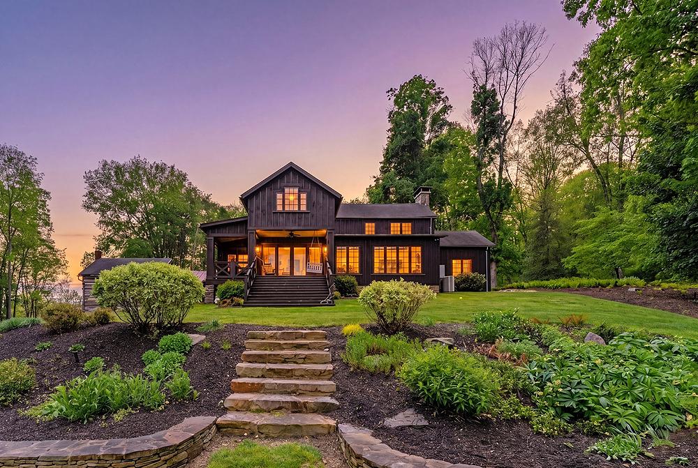 4439 Old Forge Road Luray, VA 22835 - Photo 4 of 101 Evening view of back facade
