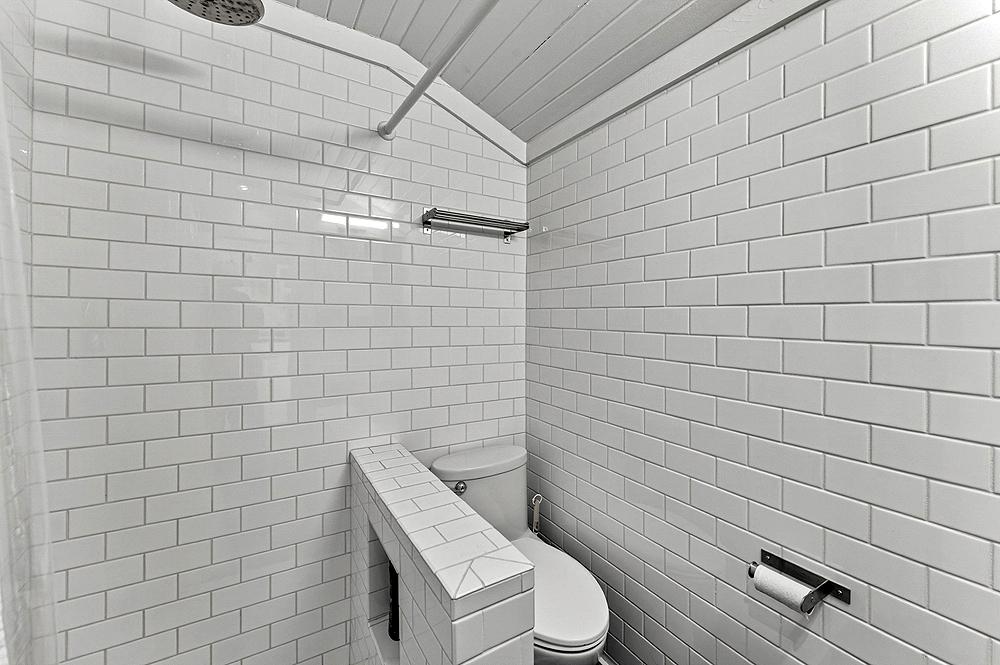 4439 Old Forge Road Luray, VA 22835 - Photo 71 of 101 Guest Cabin Bath
