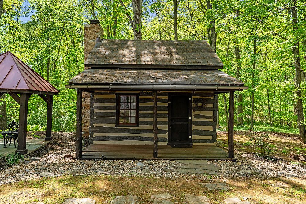 4439 Old Forge Road Luray, VA 22835 - Photo 83 of 101 Guest Cabin
