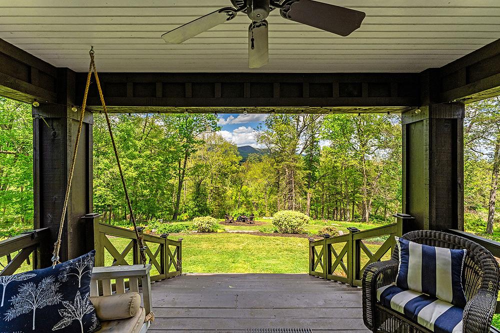4439 Old Forge Road Luray, VA 22835 - Photo 9 of 101 Back Porch