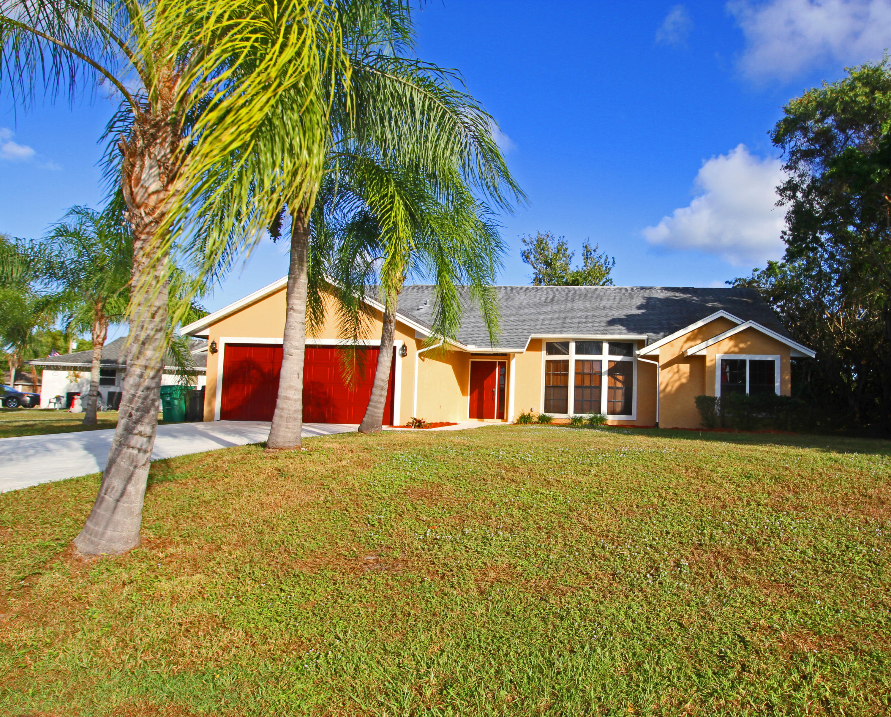 286 Southwest Bedford Road Port St. Lucie, FL 34953 - Photo 1 of 23 41
