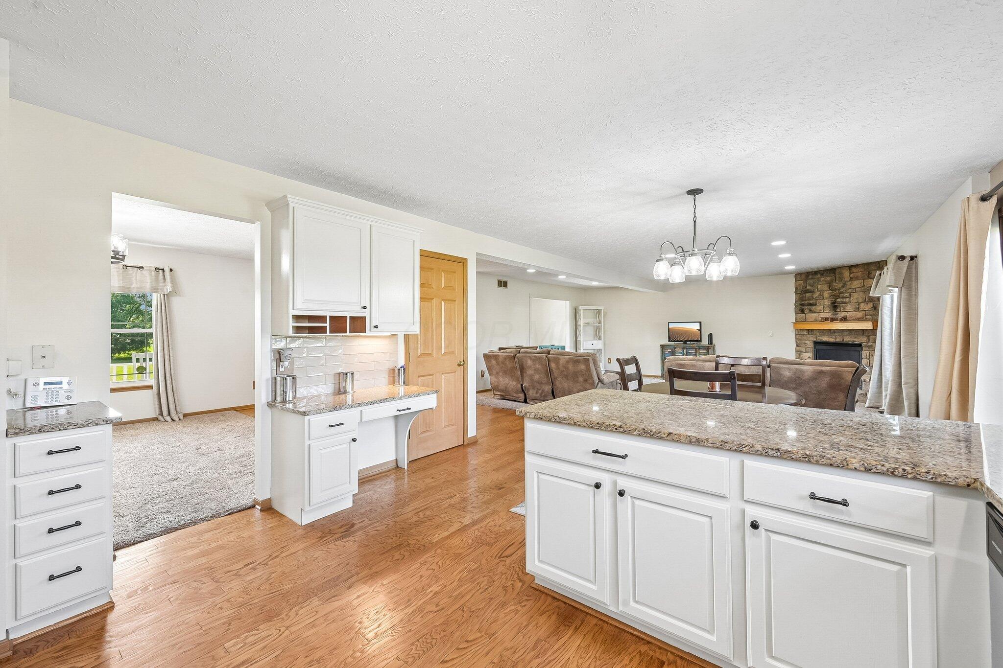 12417 Bulen-Pierce Road Lockbourne, OH 43137 - Photo 26 of 129 Kitchen