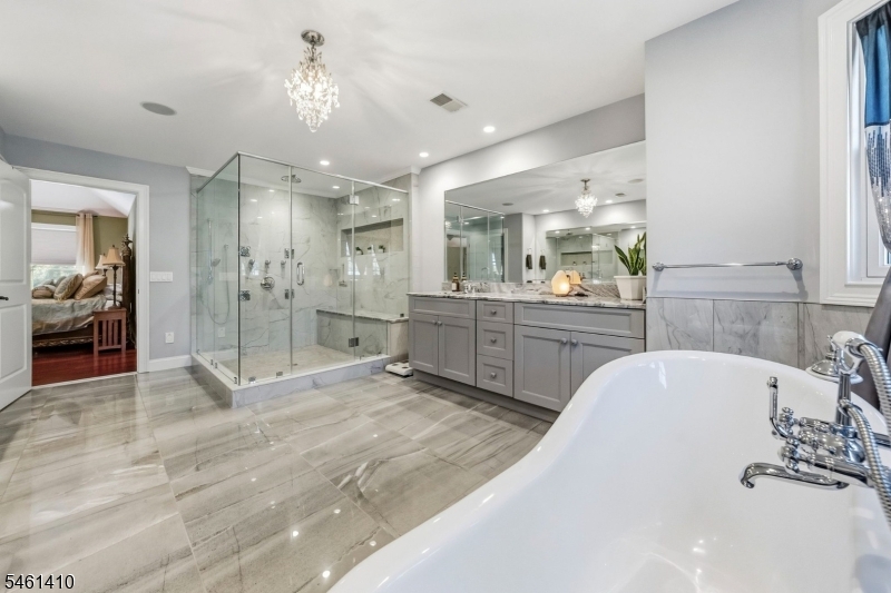 429 Oak Ridge Road Clark, NJ 07066 - Photo 20 of 30 Gallery Image 20