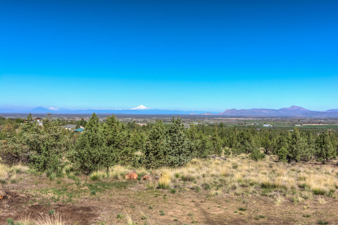 7861 Southwest Ridge Lane Powell Butte, OR 97753 - Photo 12 of 38 Ridge Ln SW 7861 (9 of 38)
