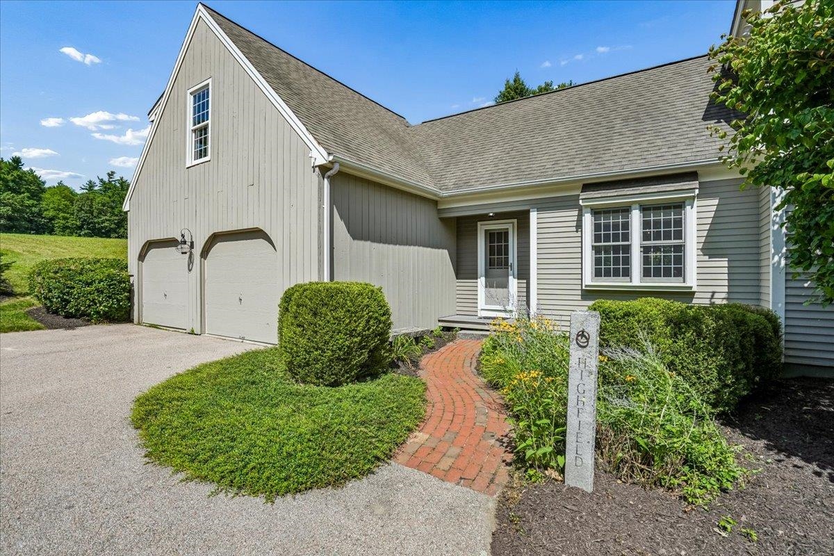 343 North Amherst Road Bedford, NH 03110 - Photo 55 of 57 Gallery Image 55