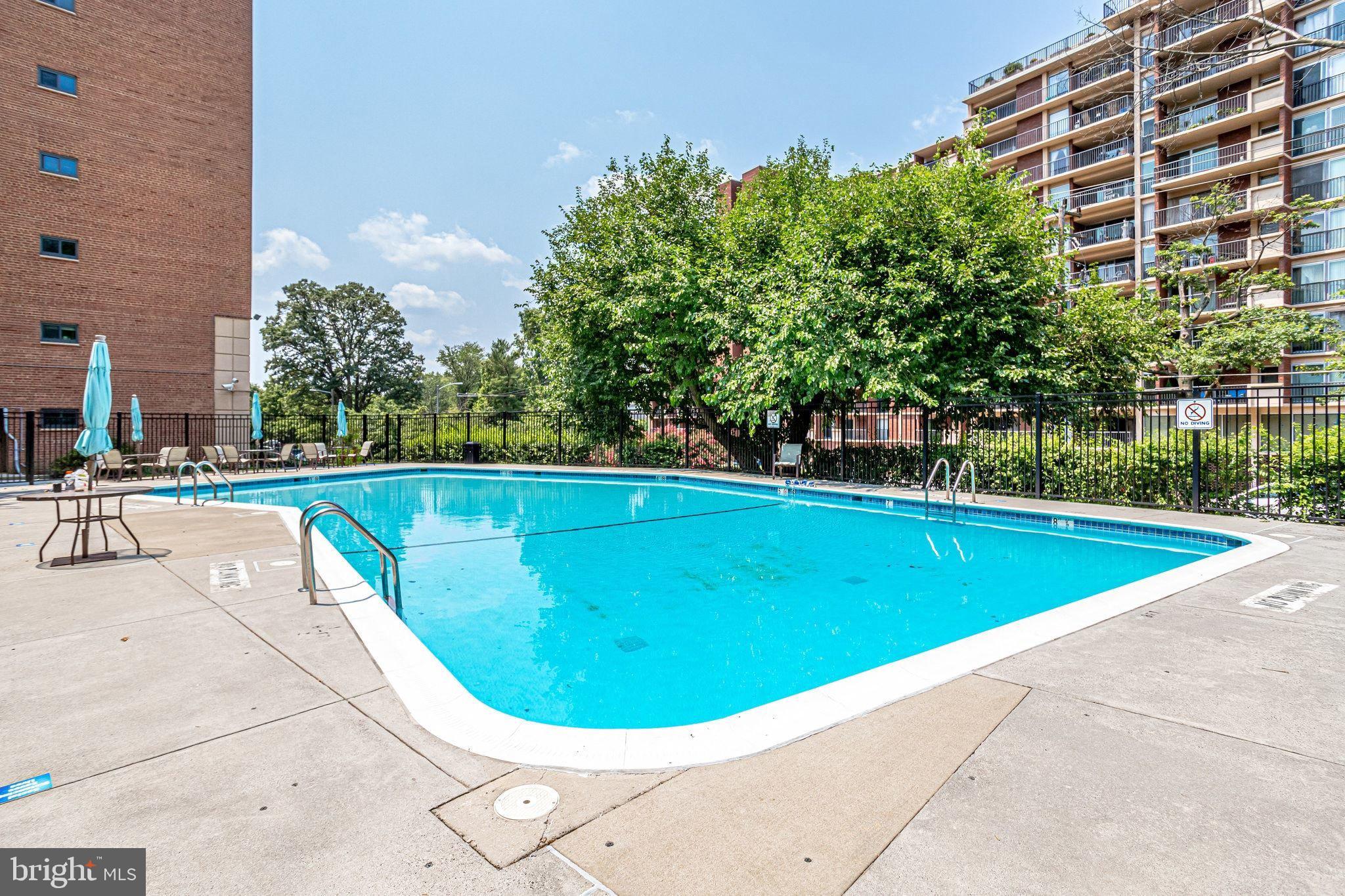 1200 South Arlington Ridge Road, Unit 305 Arlington, VA 22202 - Photo 19 of 25 Gallery Image 19