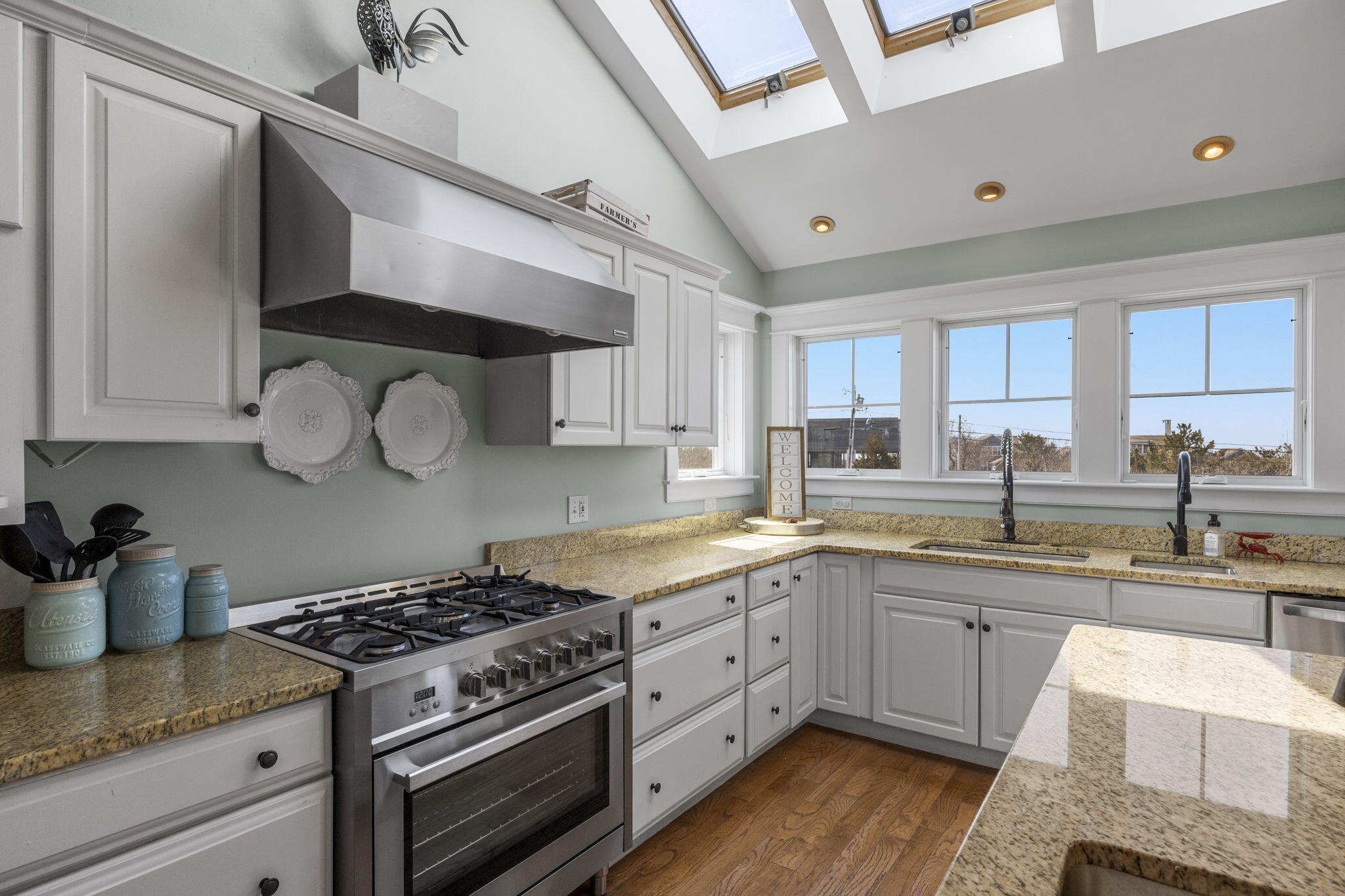 22 Bay View Road Truro, MA 02666 - Photo 19 of 73 38-web-or-mls-22-bay-view-rd