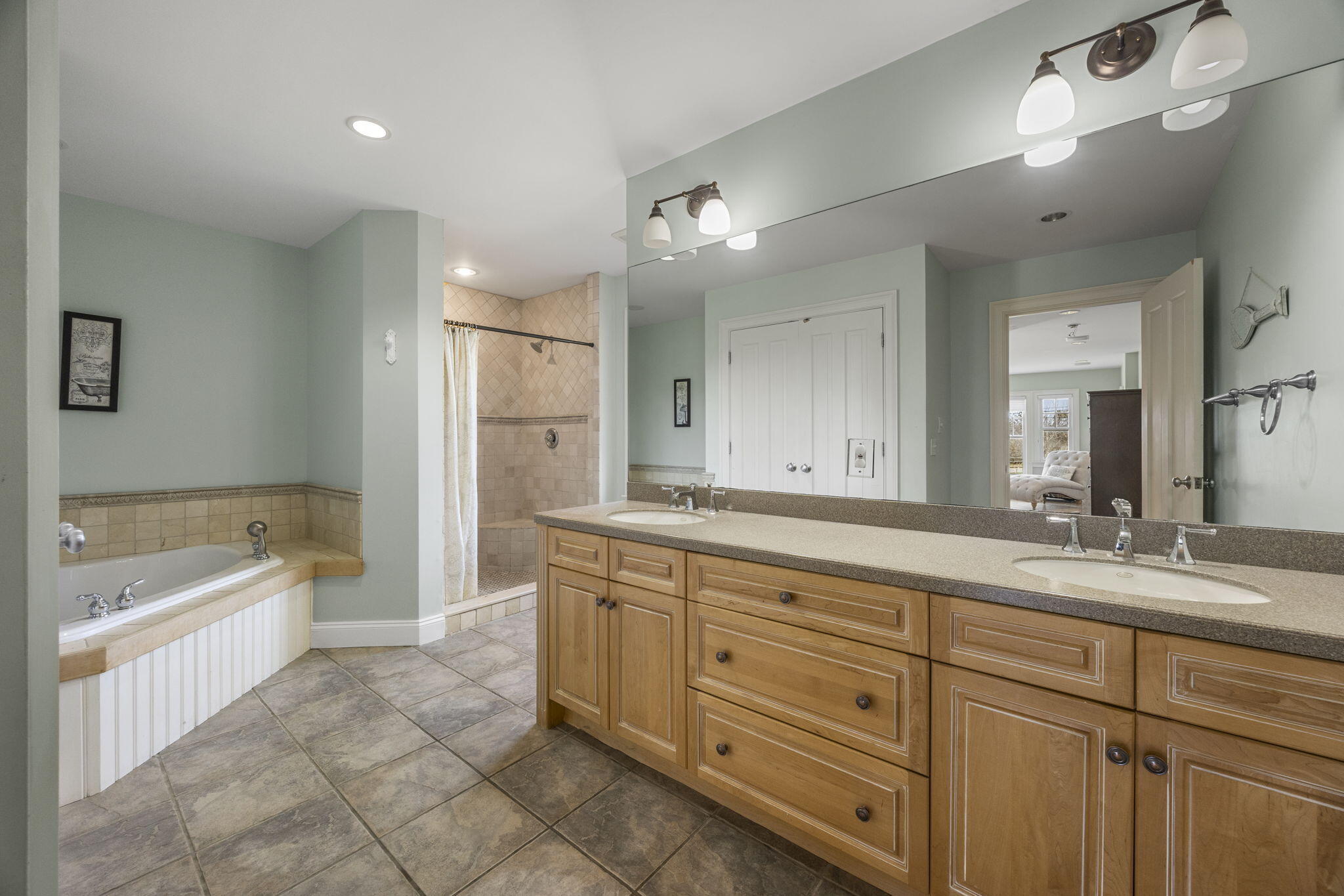 22 Bay View Road Truro, MA 02666 - Photo 41 of 76 Primary BR Ensuite bath