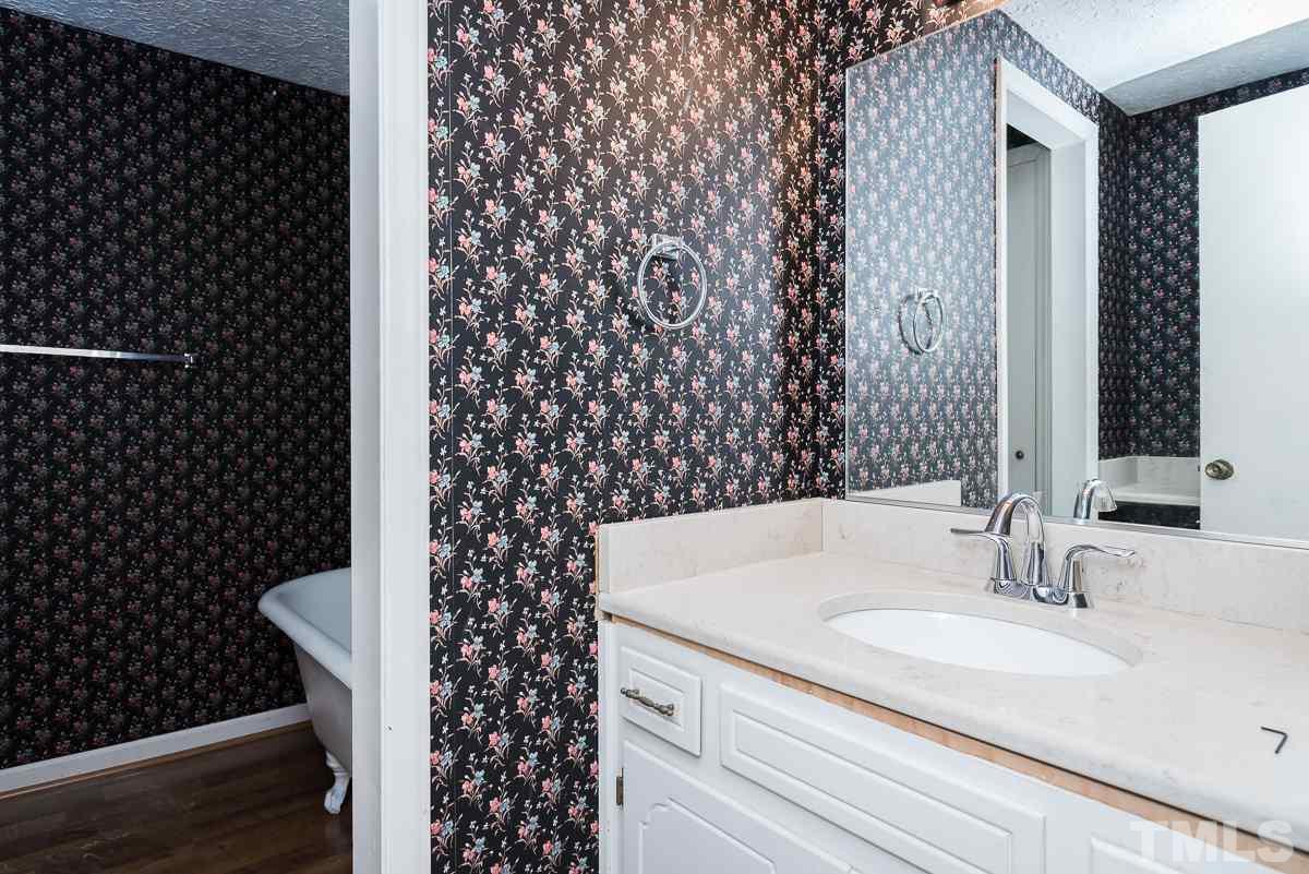 181 Ralph Daniels Road Pelham, NC 27311 - Photo 14 of 29 Gallery Image 14