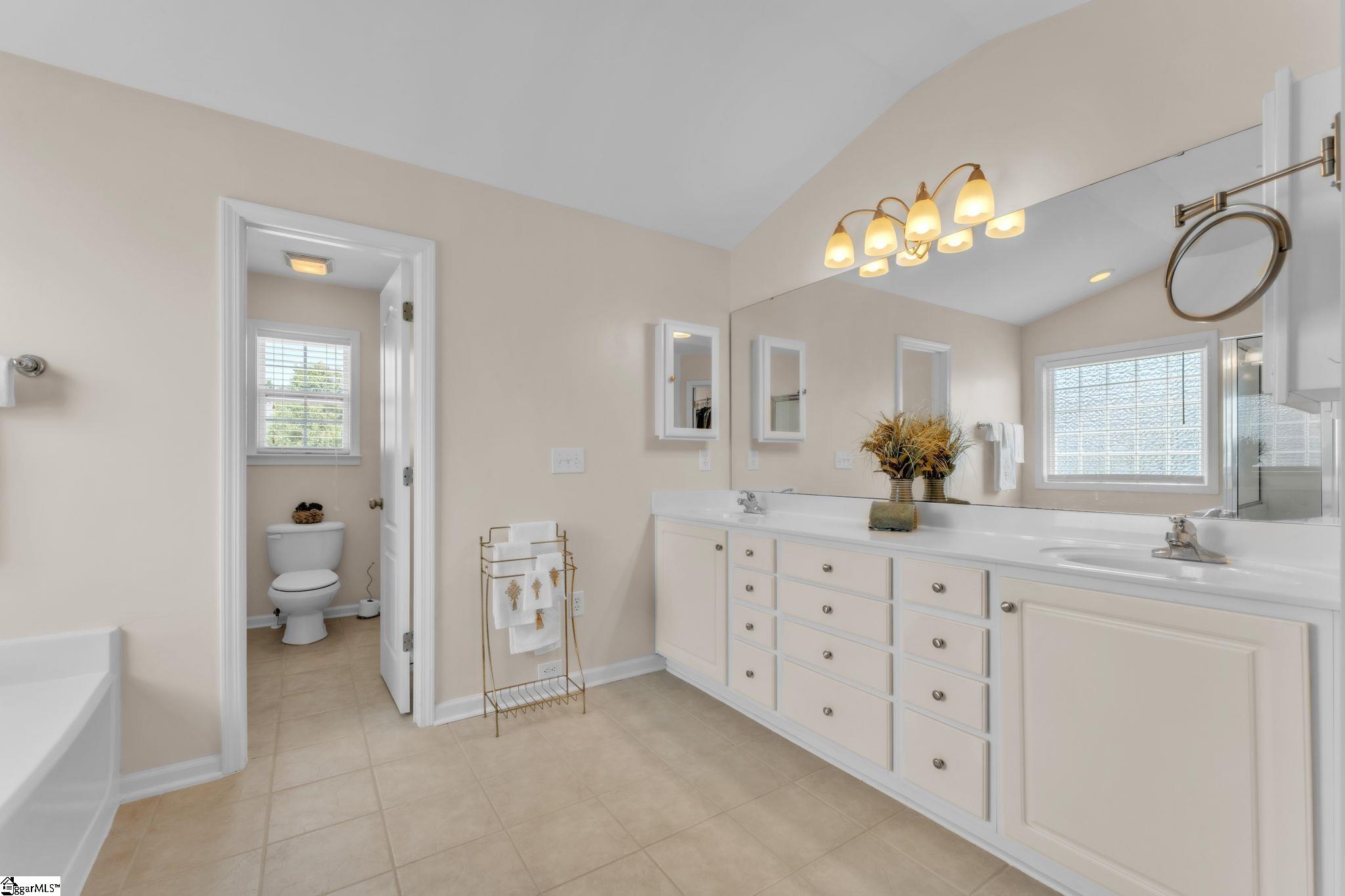 212 Brazos Lane Simpsonville, SC 29680 - Photo 19 of 33