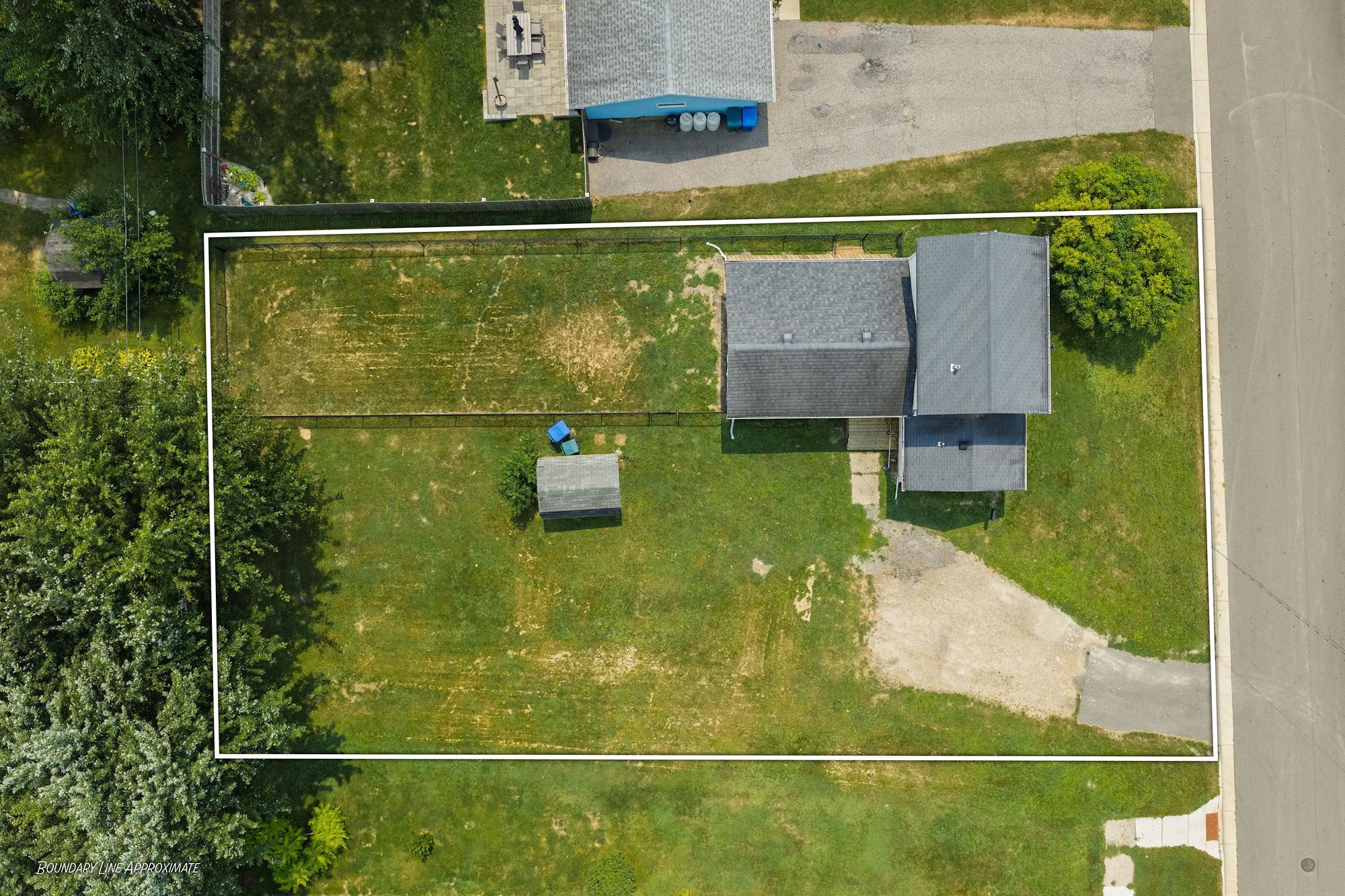 422 Ridge Street Baraboo, WI 53913 - Photo 37 of 43 Gallery Image 37