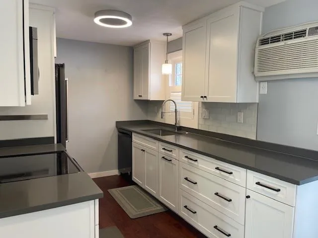 $2,800 | 14 Eagle Drive, Unit 14, Salem, NH 03079