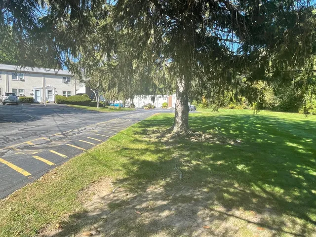 $2,800 | 14 Eagle Drive, Unit 14, Salem, NH 03079