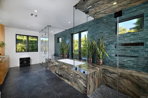 $8,695,000 | 4773 El Mirlo, Rancho Santa Fe, CA 92067