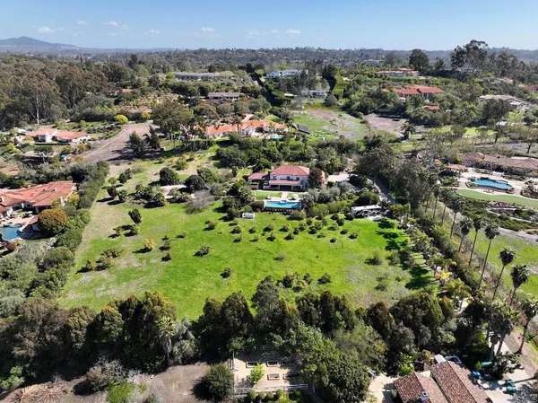 $8,695,000 | 4773 El Mirlo, Rancho Santa Fe, CA 92067