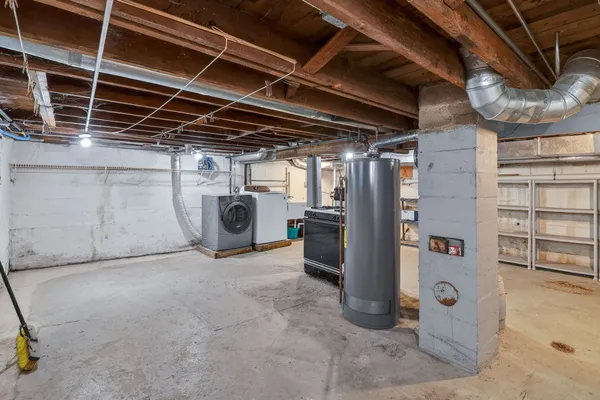 $559,000 | 32W183 Glos Street, Wayne, IL 60184