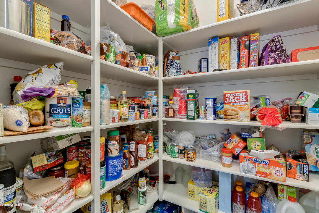 3243 West Carter Road Phoenix, AZ 85041 - Photo 25 of 77 Large walk-in pantry