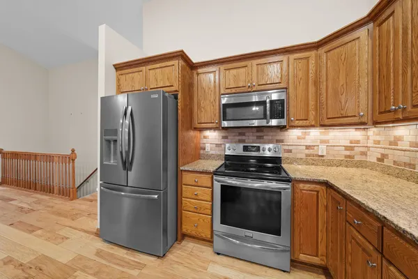 $369,900 | 4854 384th Trail, North Branch, MN 55056