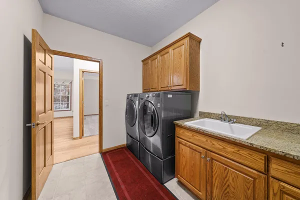 $369,900 | 4854 384th Trail, North Branch, MN 55056