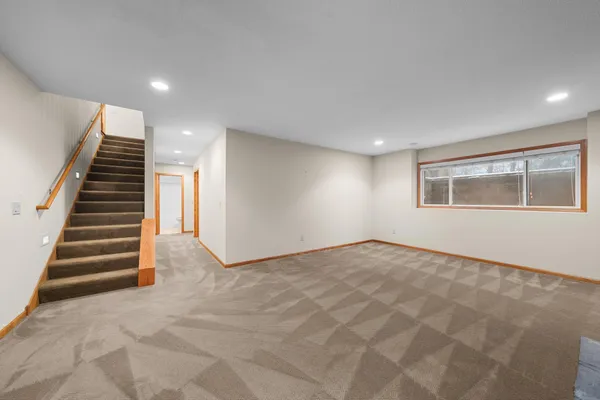 $369,900 | 4854 384th Trail, North Branch, MN 55056