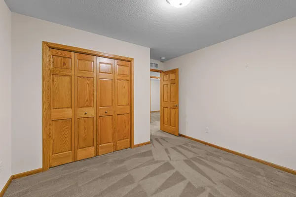 $369,900 | 4854 384th Trail, North Branch, MN 55056