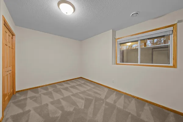 $369,900 | 4854 384th Trail, North Branch, MN 55056